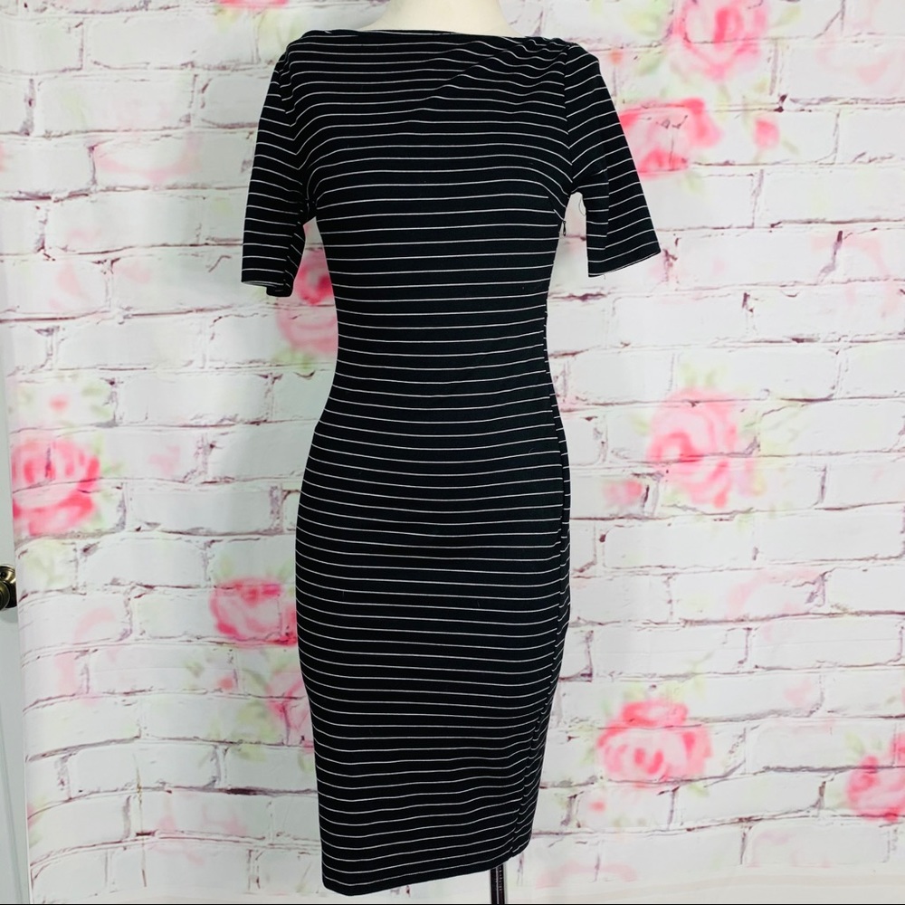 Lulus striped bodycon short sleeve midi dress - Picture 2 of 8